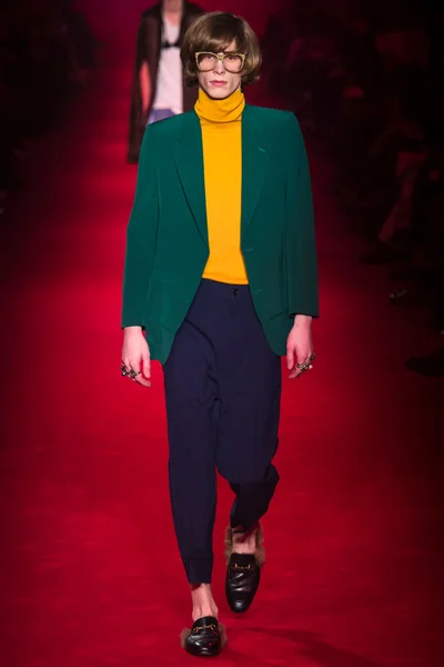 Look 20